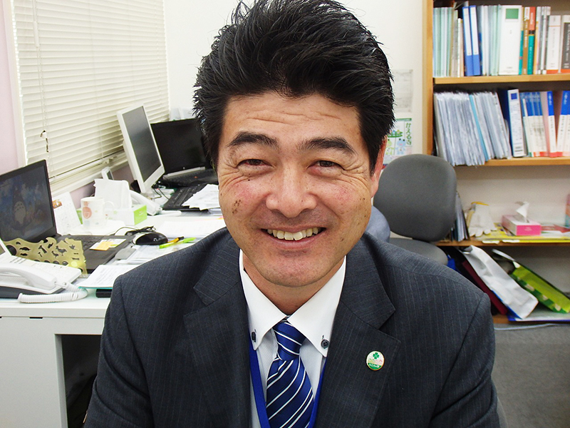 営業　小島 慎祐